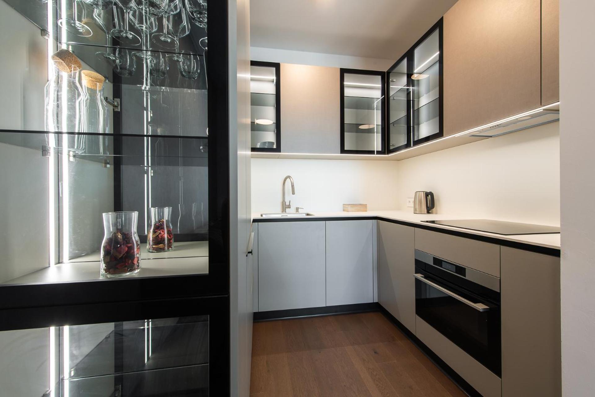Nikas Eurovea Apartments - Free Parking Bratislava Extérieur photo