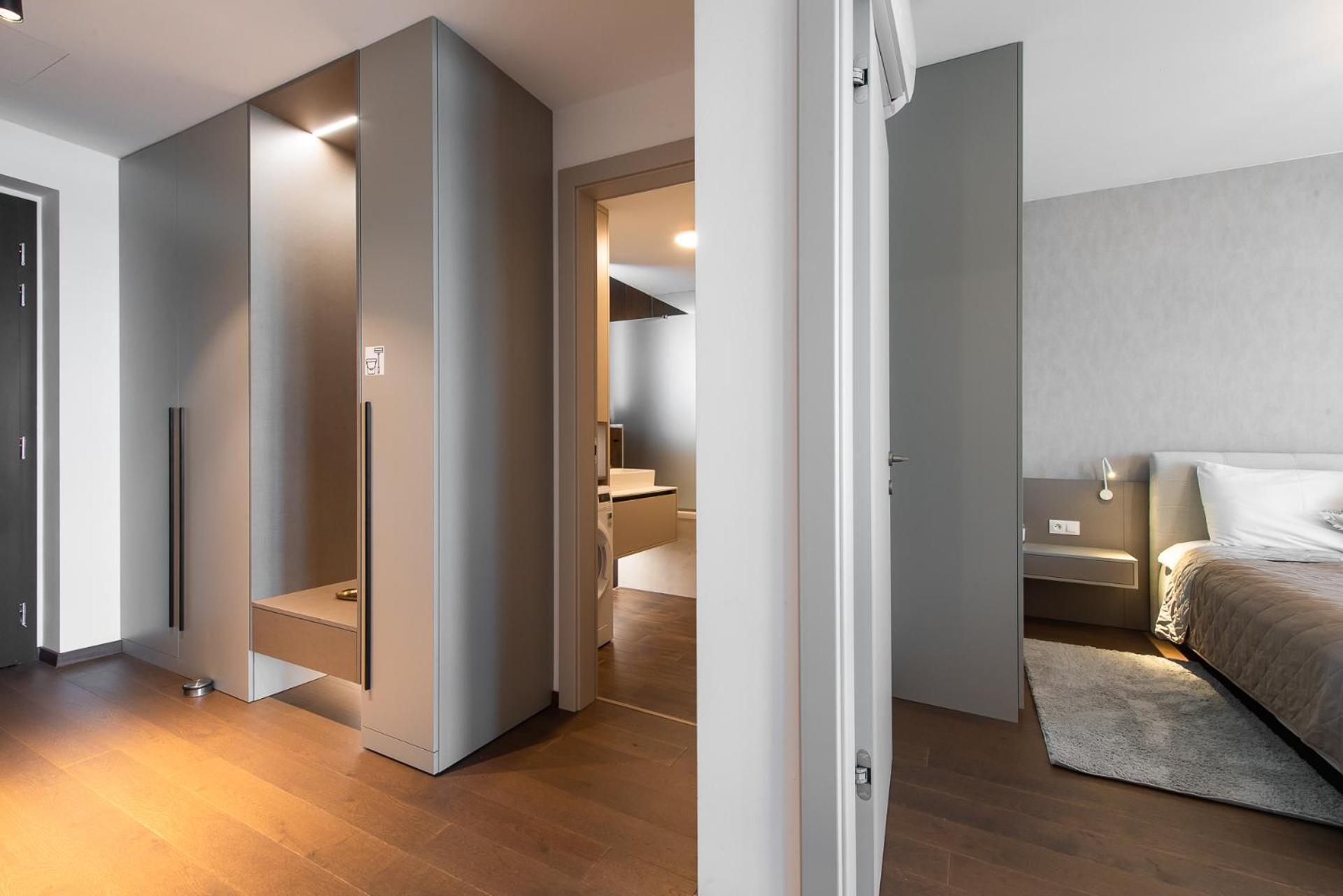 Nikas Eurovea Apartments - Free Parking Bratislava Extérieur photo