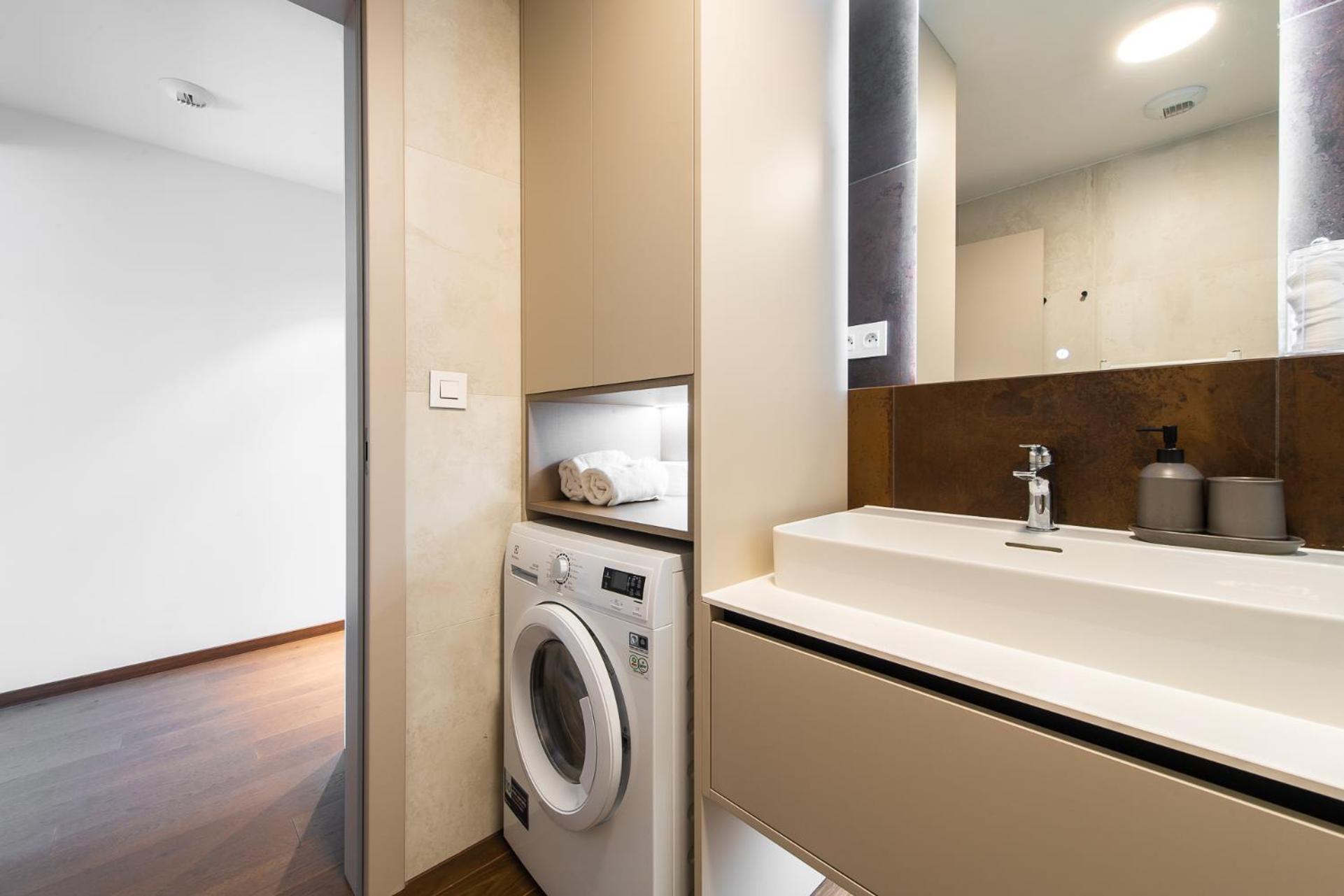Nikas Eurovea Apartments - Free Parking Bratislava Extérieur photo